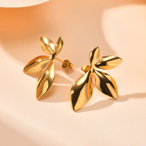 Bloom earrings